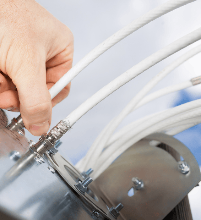 Mert Uydu Elektronik, Çanak Anten Kurulumu, Uydu Hizmetleri, Uydu Sinyal Arızası, Merkezi Uydu Sistemi, Uydu Kablo Çekme İşlemi, Uydu Alıcı Arızaları, Anten Sinyal Ayarı, IP TV Hizmetleri, LNB Ayarlama